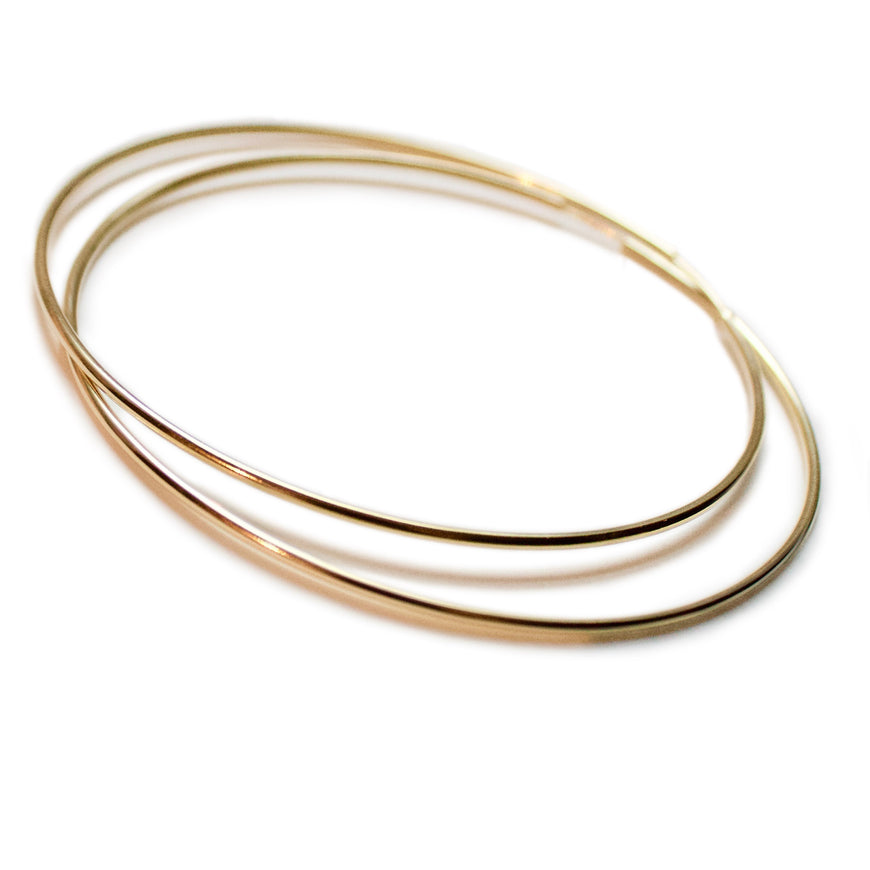 ESSENTIAL style - Fabulous 70mm 10K Yellow Gold Hoops